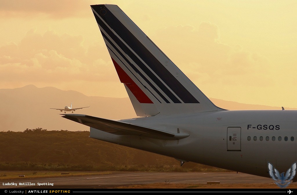 F-GSQS · Boeing 777-300ER, Air France, Pointe-à-Pitre – Maryse Condé