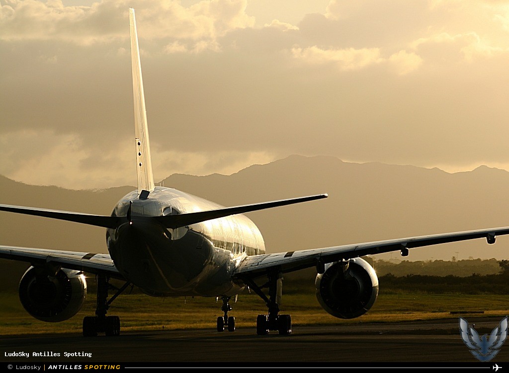 F-GSQX · Boeing 777-300ER, Air France, Pointe-à-Pitre – Maryse Condé