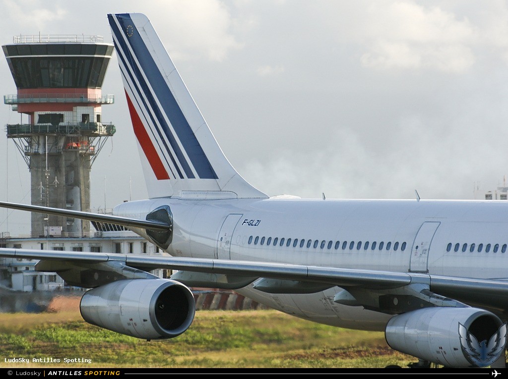 F-GLZI · Airbus A340-300, Air France, Pointe-à-Pitre – Maryse Condé