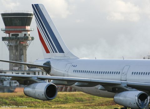 F-GLZI · Airbus A340-300 (2008)