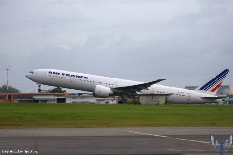 F-GSQT · Boeing 777-300ER, Pointe-à-Pitre – Maryse Condé