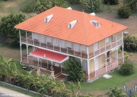 Aéroport · Vue aérienne, Pointe-à-Pitre – Maryse Condé