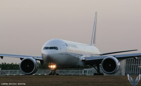 F-GSQX · Boeing 777-300ER, Pointe-à-Pitre – Maryse Condé