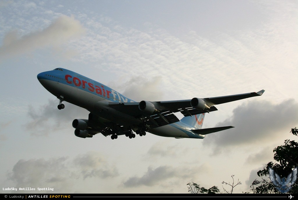 F-HSUN · Boeing 747-400, Corsair, Pointe-à-Pitre – Maryse Condé