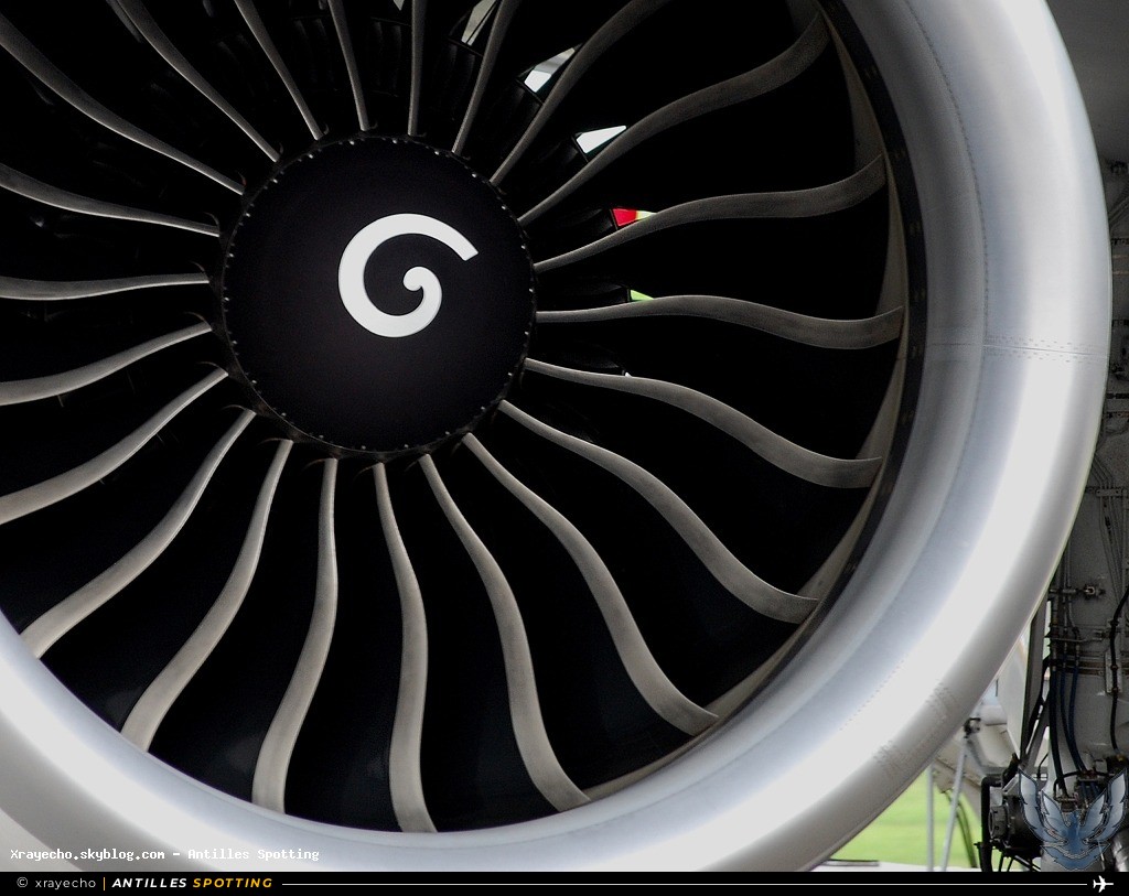 F-GSQO · Boeing 777-300ER, Air France, Pointe-à-Pitre – Maryse Condé