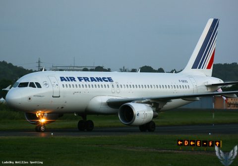 F-GKXG · Airbus A320, Pointe-à-Pitre – Maryse Condé