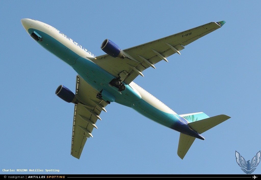 F-OFDF · Airbus A330-200, Air Caraïbes, Martinique – Aimé Césaire