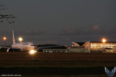 F-GSQN · Boeing 777-300ER, Pointe-à-Pitre – Maryse Condé
