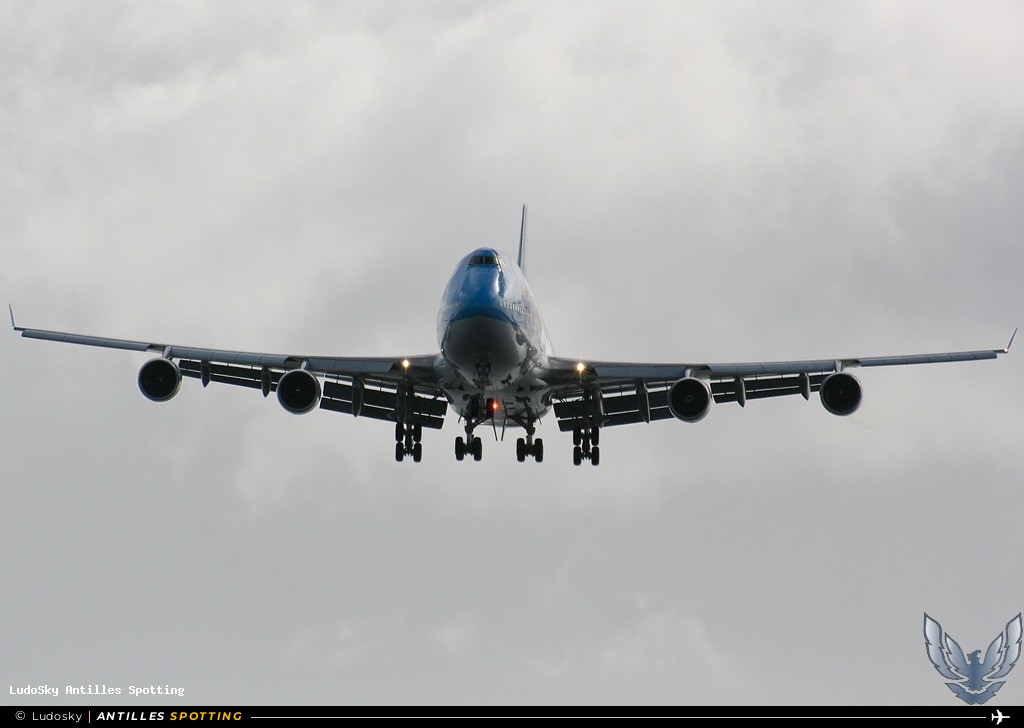 F-HLOV · Boeing 747-400, Corsairfly, Martinique – Aimé Césaire