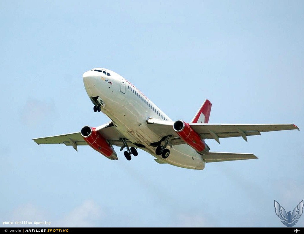 YV1360 · Boeing 737-200, Avior Airlines, Martinique – Aimé Césaire