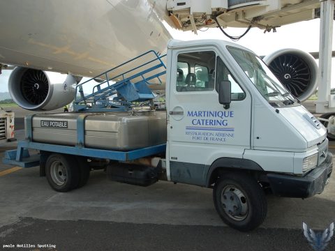Aéroport · Véhicules, Martinique – Aimé Césaire