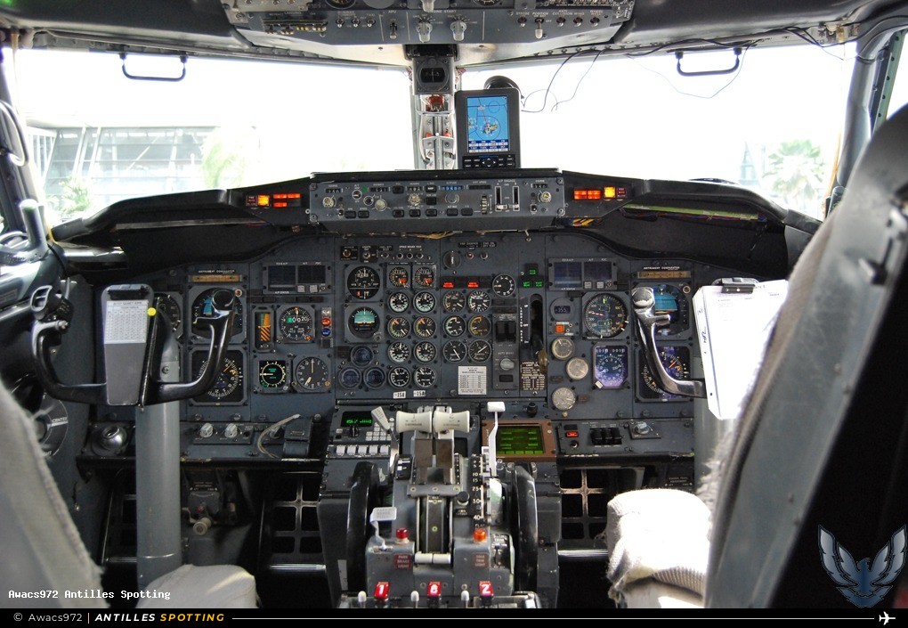YV1360 · Boeing 737-200, Avior Airlines, Martinique – Aimé Césaire