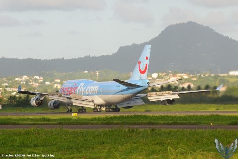 F-HSEA · Boeing 747-400, Martinique – Aimé Césaire