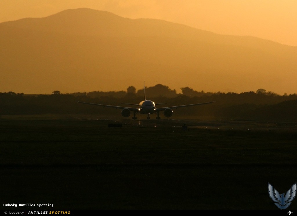 F-GSQN · Boeing 777-300ER, Air France, Pointe-à-Pitre – Maryse Condé