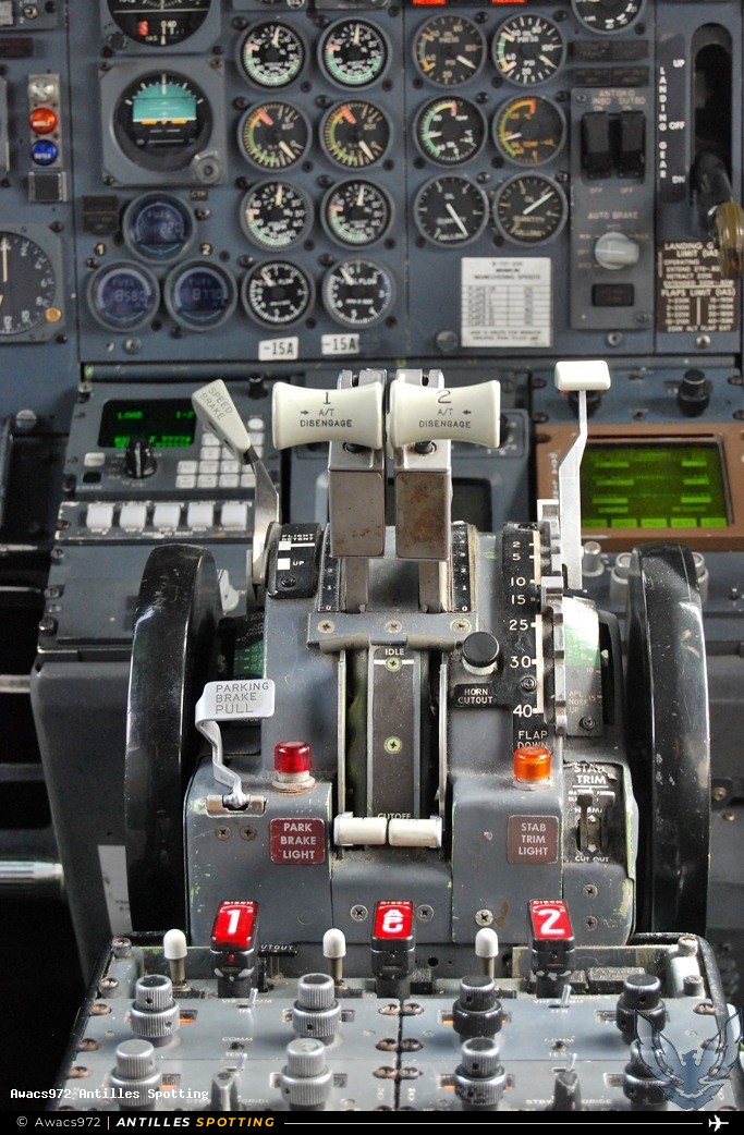 YV1360 · Boeing 737-200, Avior Airlines, Martinique – Aimé Césaire
