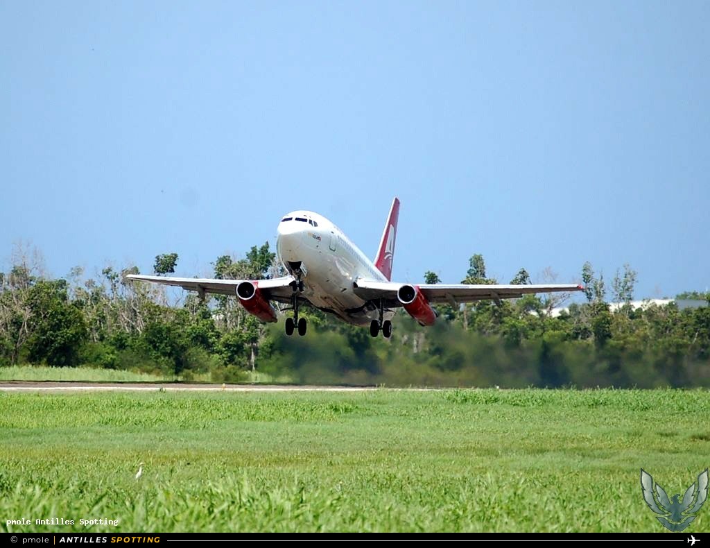 YV1360 · Boeing 737-200, Avior Airlines, Martinique – Aimé Césaire