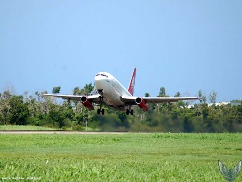 YV1360 · Boeing 737-200 (2008)