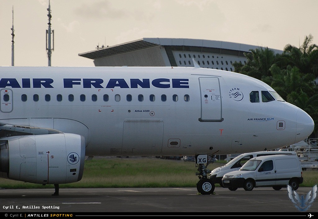 F-GKXG · Airbus A320, Air France, Pointe-à-Pitre – Maryse Condé
