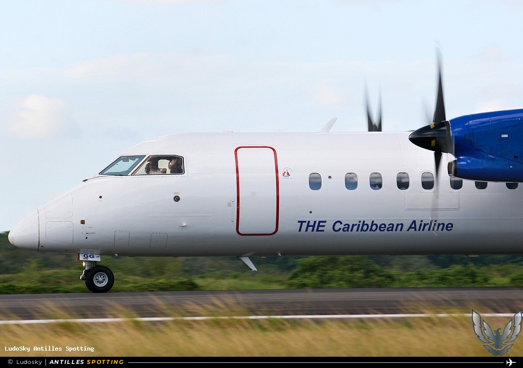 V2-LGG · De Havilland Canada Dash 8-300, LIAT, Pointe-à-Pitre – Maryse Condé