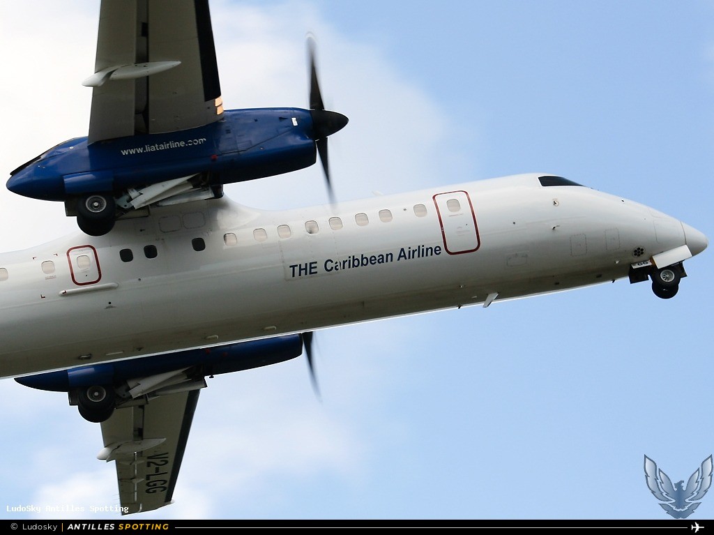 V2-LGG · De Havilland Canada Dash 8-300, LIAT, Pointe-à-Pitre – Maryse Condé
