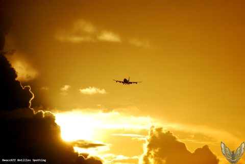 F-HLOV · Boeing 747-400, Martinique – Aimé Césaire