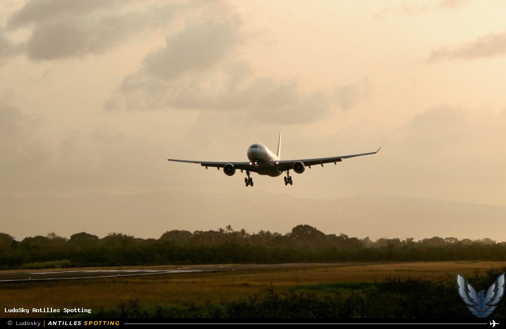 F-OFDF · Airbus A330-200, Air Caraïbes, Pointe-à-Pitre – Maryse Condé
