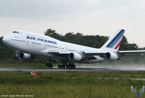 F-GISC · Boeing 747-400, Cayenne – Félix Éboué