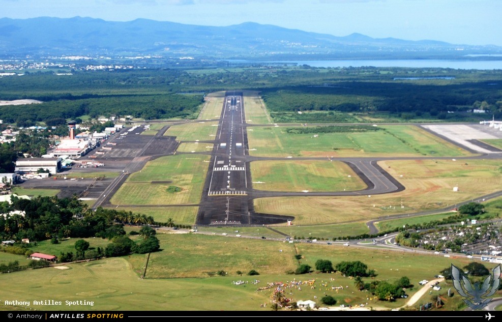 Aéroport · Autres, TFFR - Pointe-à-Pitre – Maryse Condé, Pointe-à-Pitre – Maryse Condé