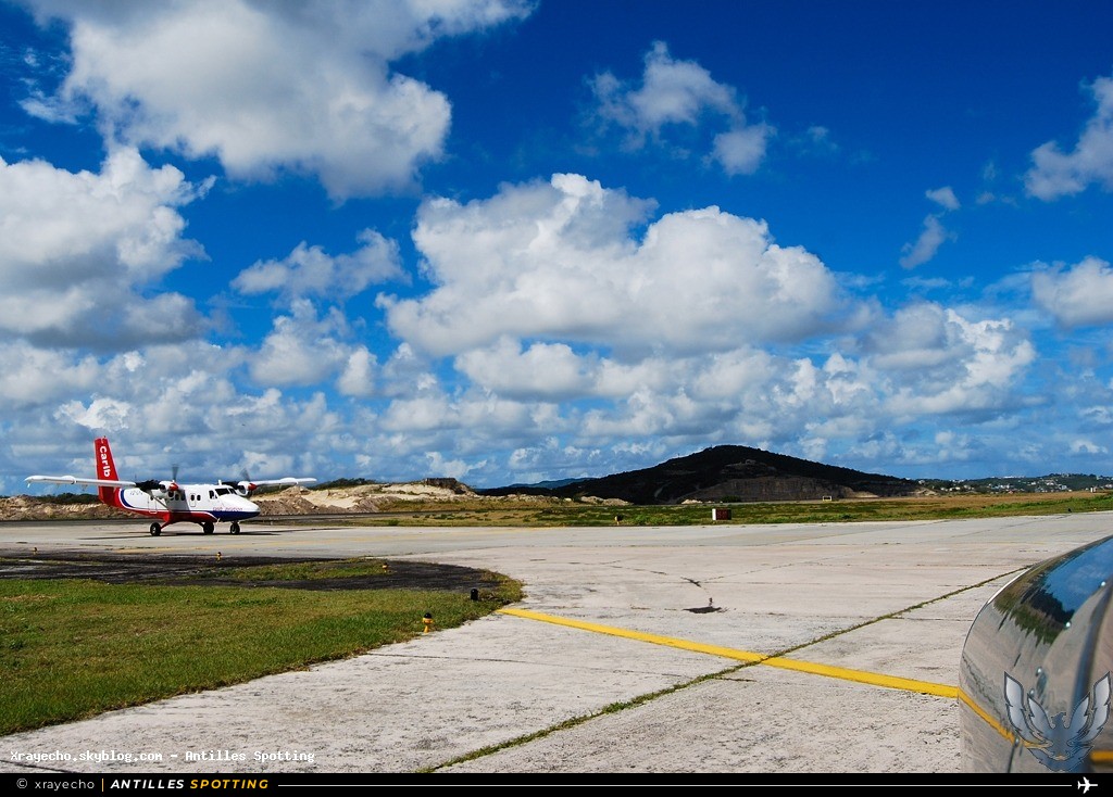 V2-LFL · De Havilland Canada DHC-6 Twin Otter, Carib Aviation, Osbourn – V. C. Bird