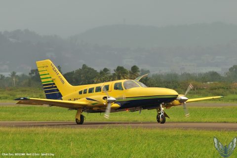 J8-SXY · Cessna 402, Martinique – Aimé Césaire