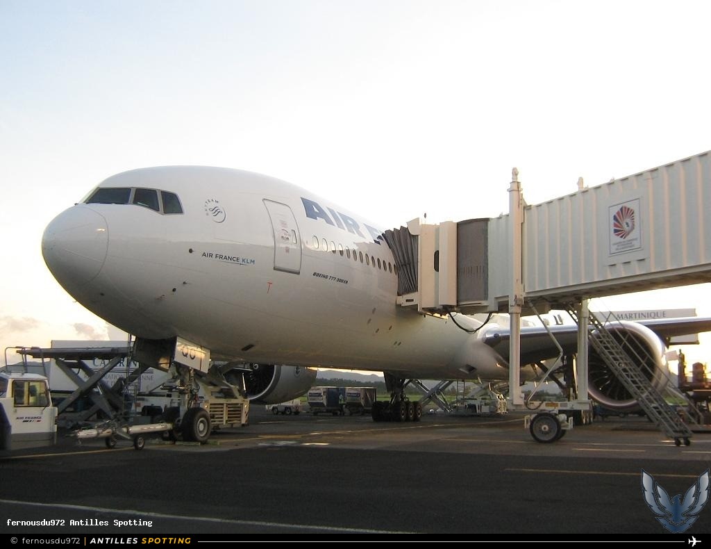 F-GSQO · Boeing 777-300ER, Air France, Martinique – Aimé Césaire
