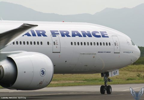 F-GSQT · Boeing 777-300ER, Pointe-à-Pitre – Maryse Condé