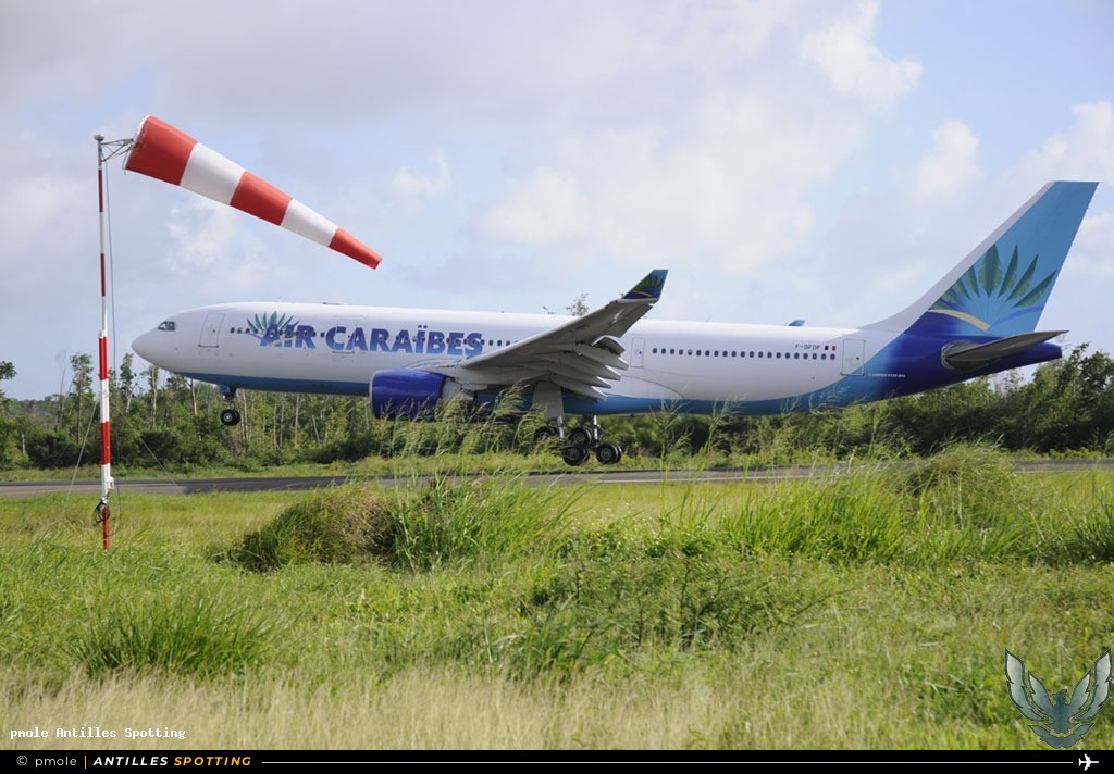 F-OFDF · Airbus A330-200, Air Caraïbes, Martinique – Aimé Césaire