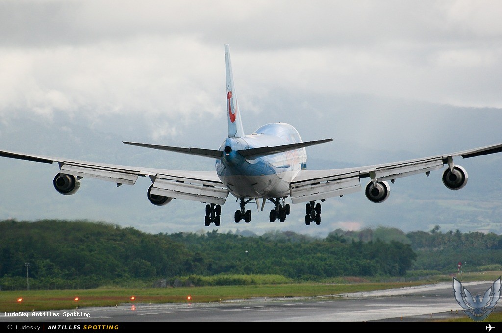 F-HSEA · Boeing 747-400, Corsair, Pointe-à-Pitre – Maryse Condé