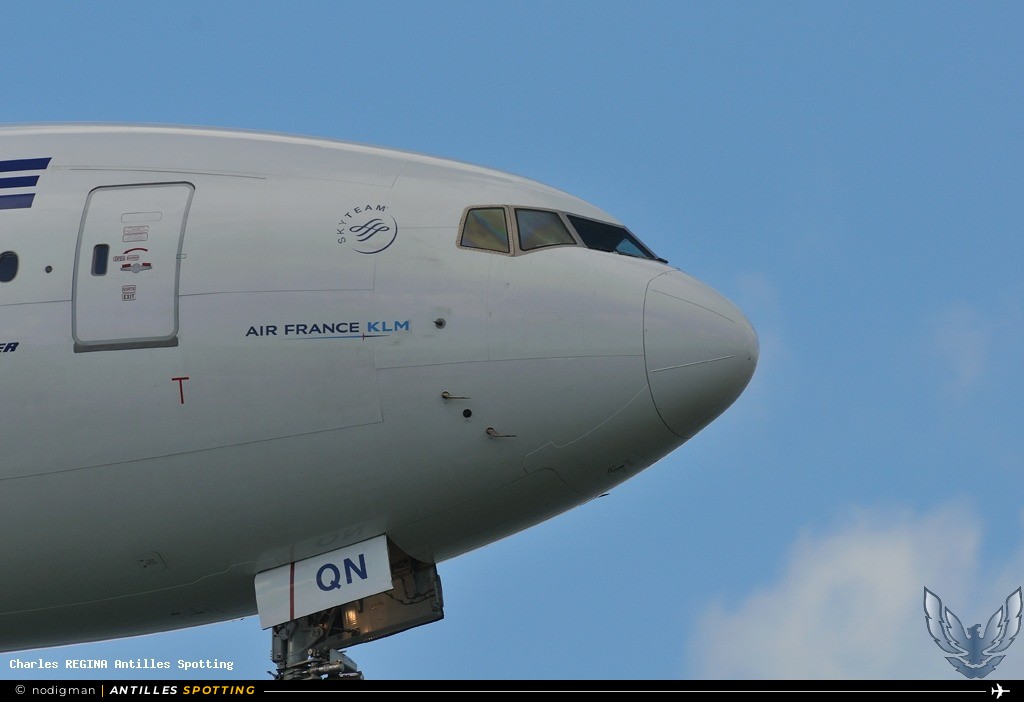 F-GSQN · Boeing 777-300ER, Air France, Martinique – Aimé Césaire