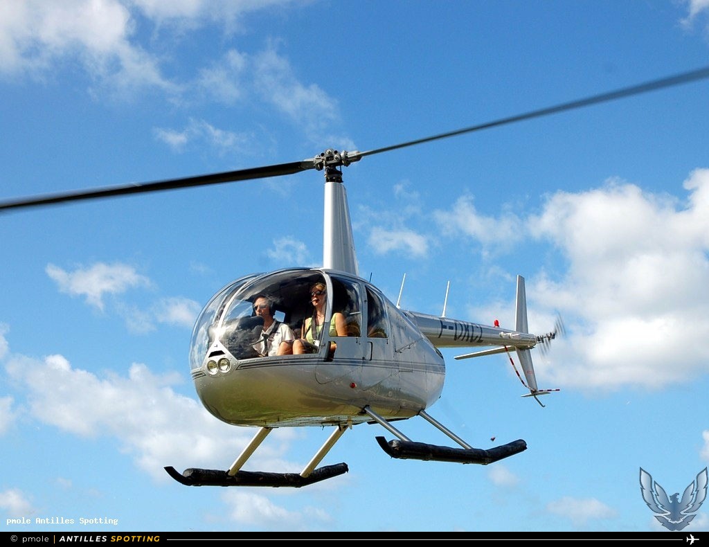 F-OKCL · Robinson R44, Héli Blue, Martinique – Aimé Césaire