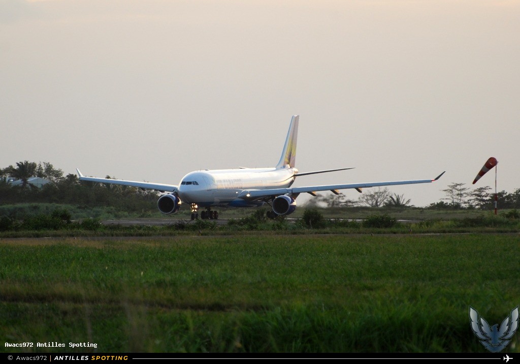 F-ORLY · Airbus A330-300, Air Caraïbes, Martinique – Aimé Césaire