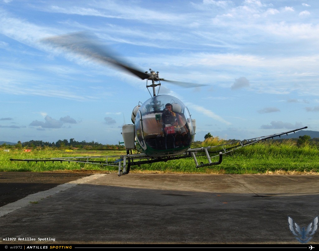 F-GCQM · Bell 47, Air Antilles Associés, Martinique – Aimé Césaire