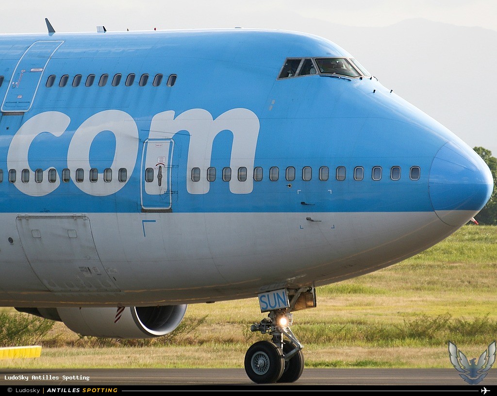 F-HSUN · Boeing 747-400, Corsair, Pointe-à-Pitre – Maryse Condé