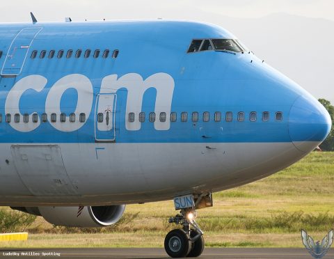F-HSUN · Boeing 747-400, Pointe-à-Pitre – Maryse Condé