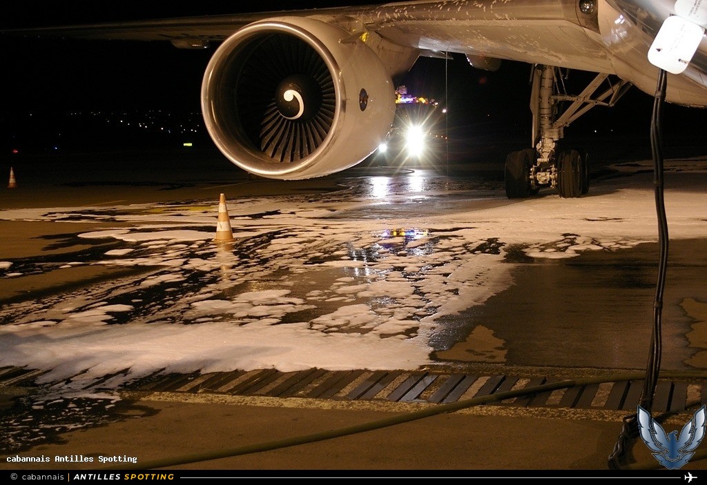 N728CG · Boeing 767-200, Avianca, Martinique – Aimé Césaire