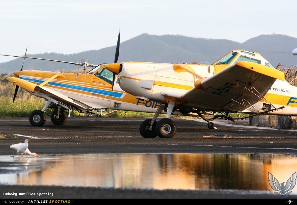 F-OIVR · Cessna 188 Agwagon, SARL BANAIR, Martinique – Aimé Césaire