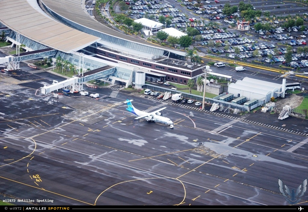 Aéroport · Terminal, TFFF - Martinique – Aimé Césaire, Martinique – Aimé Césaire