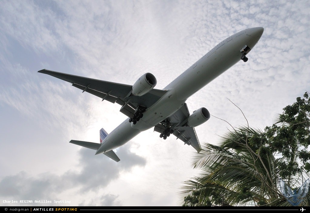 F-GSQN · Boeing 777-300ER, Air France, Martinique – Aimé Césaire