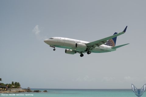 N13720 · Boeing 737-700 (2005)