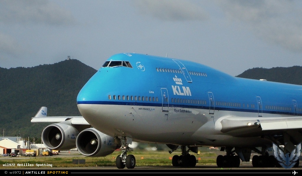 PH-BFL · Boeing 747-400, KLM, Sint Maarten – Princess Juliana