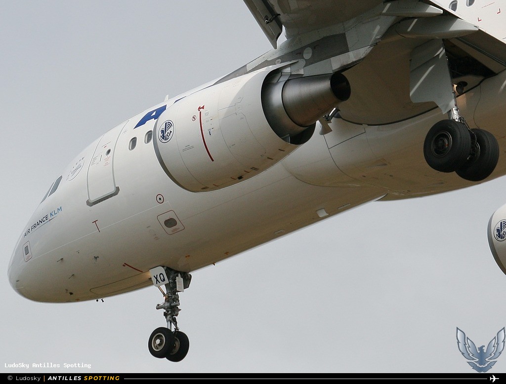 F-GKXQ · Airbus A320, Air France, Martinique – Aimé Césaire
