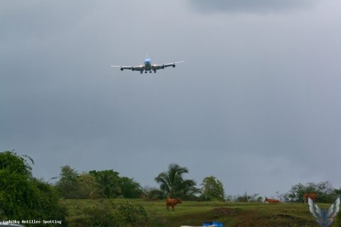 F-HSEA · Boeing 747-400, Pointe-à-Pitre – Maryse Condé