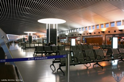 Aéroport · Terminal, Pointe-à-Pitre – Maryse Condé