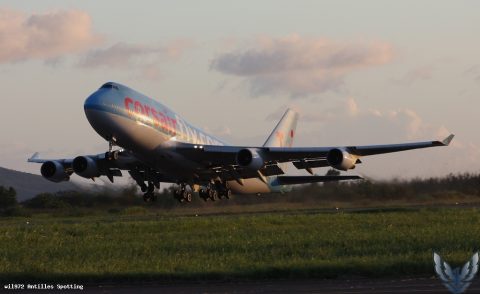 F-HSUN · Boeing 747-400, Martinique – Aimé Césaire